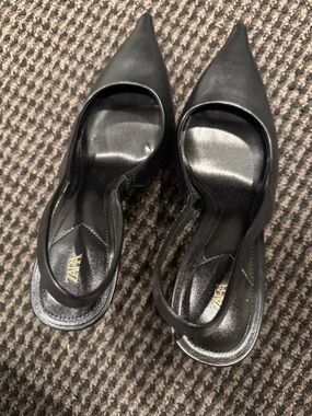 Zara Black Pointed-Toe Slingback Heels